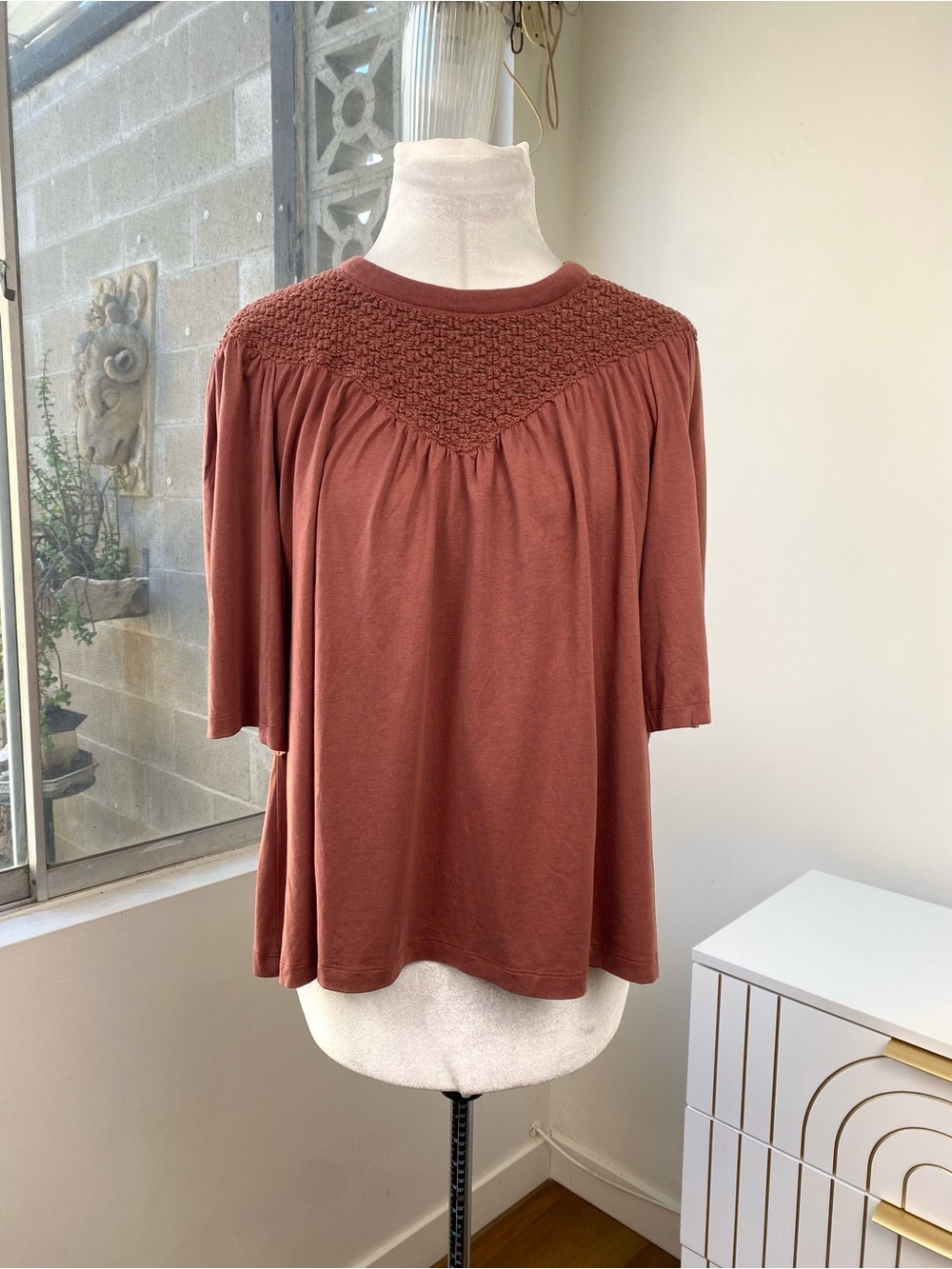Nation LTD NWOT Crochet Yoke Swing Blouse Tee in Terracotta, Size S - Picture 2 of 8